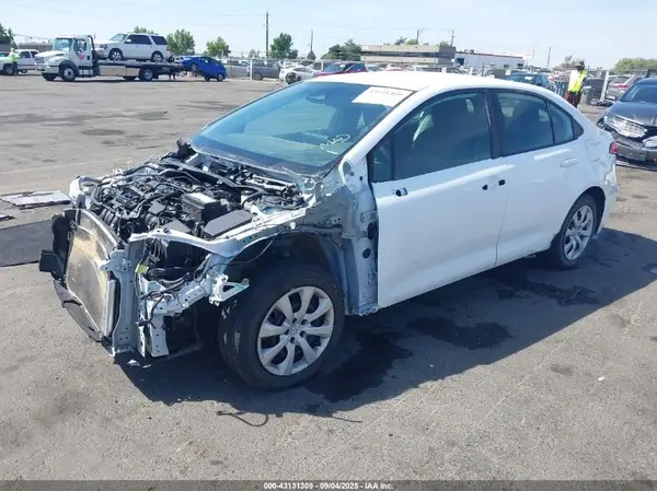 5YFB4MDE6PP012468 2023 TOYOTA COROLLA - Image 2
