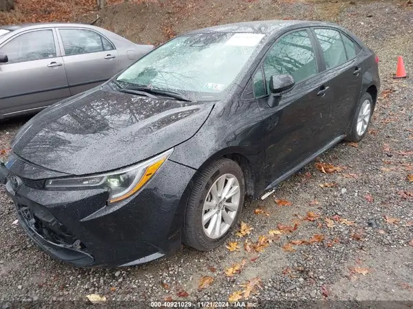5YFB4MDE6PP036608 2023 TOYOTA COROLLA - Image 2