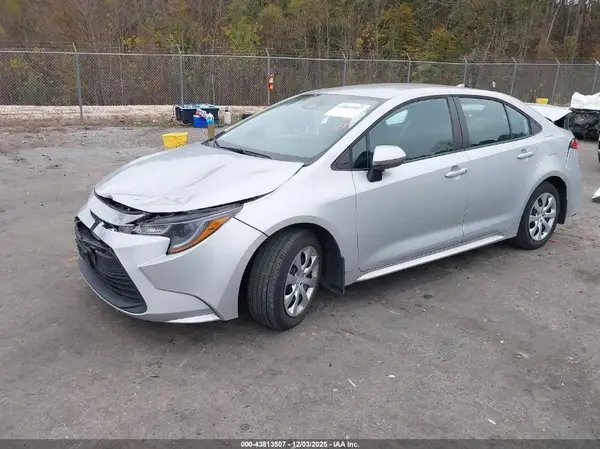 5YFB4MDE6PP039783 2023 TOYOTA COROLLA - Image 2