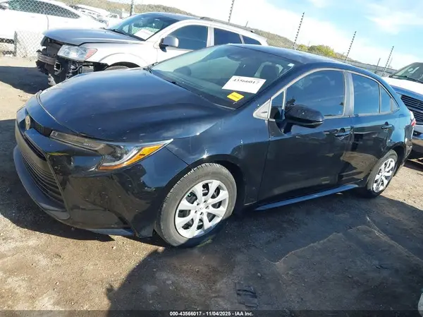 5YFB4MDE6PP067891 2023 TOYOTA COROLLA - Image 2