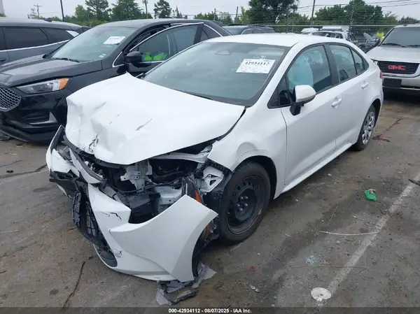 5YFB4MDE6RP097198 2024 TOYOTA COROLLA - Image 2