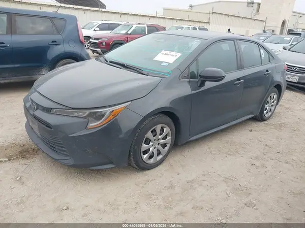 5YFB4MDE6RP102951 2024 TOYOTA COROLLA - Image 2