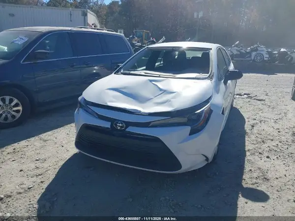 5YFB4MDE6RP125162 2024 TOYOTA COROLLA - Image 2