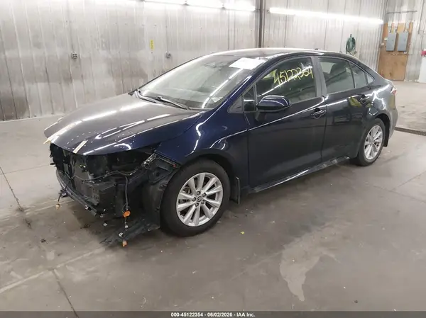 5YFB4MDE6RP126313 2024 TOYOTA COROLLA - Image 2