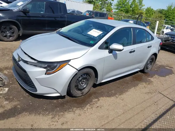 5YFB4MDE6RP136176 2024 TOYOTA COROLLA - Image 2