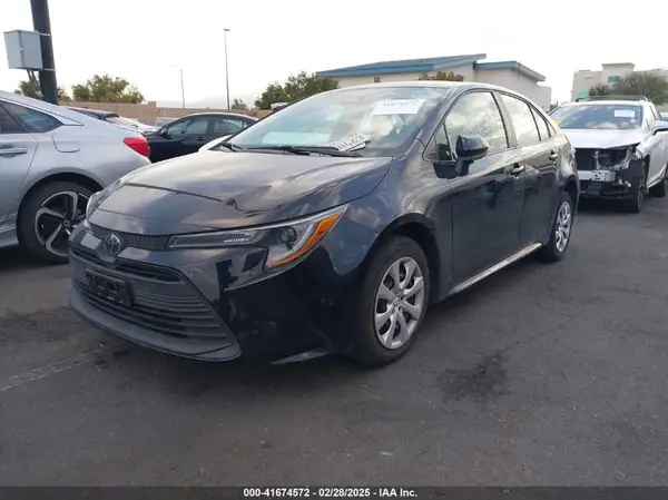 5YFB4MDE6RP141040 2024 TOYOTA COROLLA - Image 2