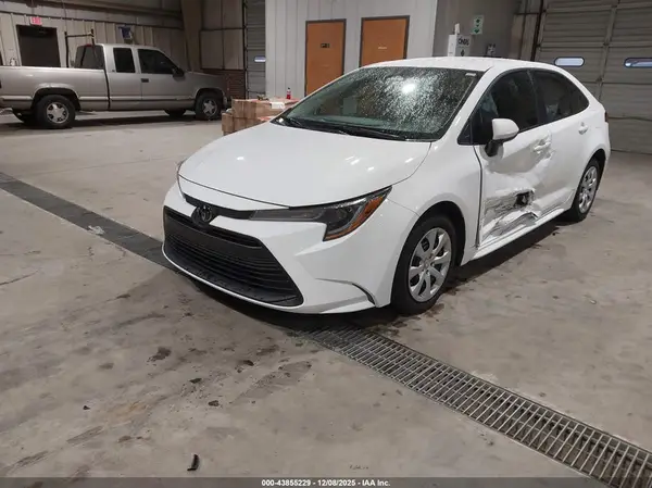 5YFB4MDE6RP145864 2024 TOYOTA COROLLA - Image 2