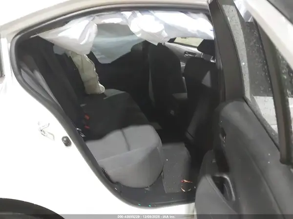 5YFB4MDE6RP145864 2024 TOYOTA COROLLA - Image 8