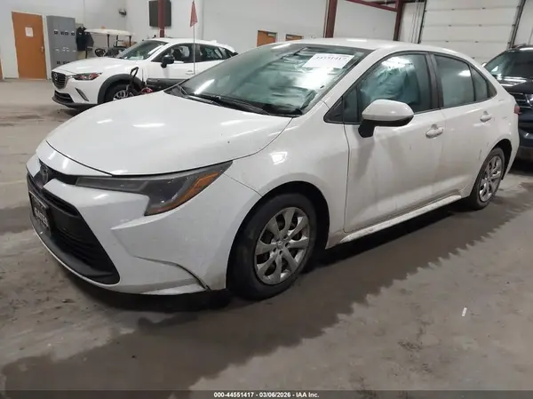 5YFB4MDE6RP151700 2024 TOYOTA COROLLA - Image 2