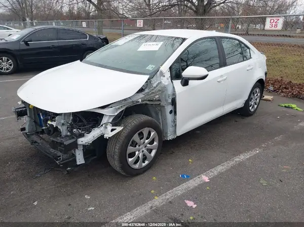 5YFB4MDE6RP153060 2024 TOYOTA COROLLA - Image 2