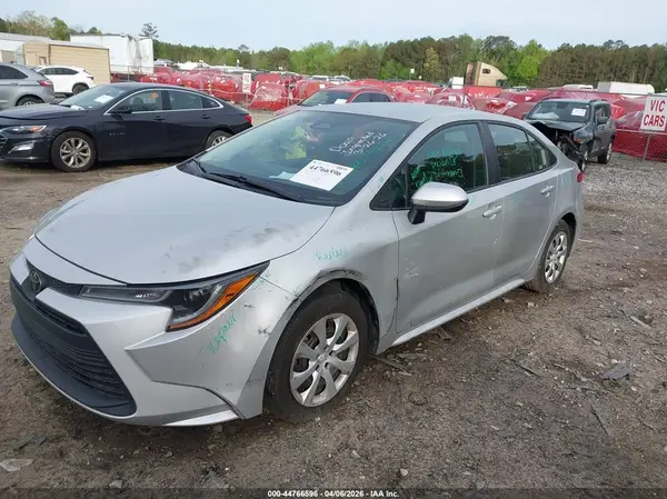 5YFB4MDE6RP159523 2024 TOYOTA COROLLA - Image 2