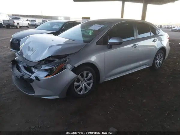 5YFB4MDE6RP160235 2024 TOYOTA COROLLA - Image 2