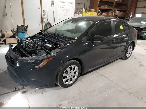 5YFB4MDE6RP179092 2024 TOYOTA COROLLA - Image 2