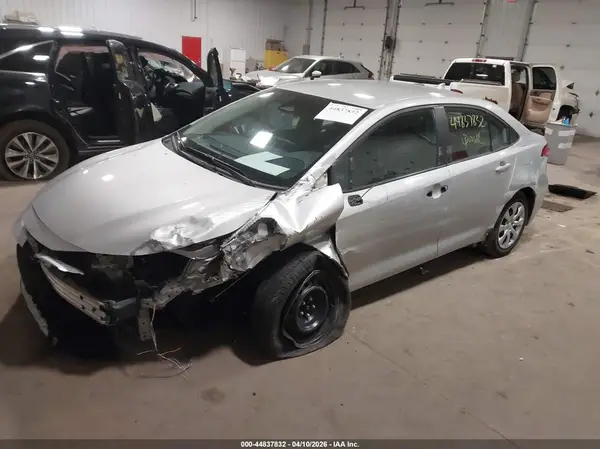 5YFB4MDE6RP183577 2024 TOYOTA COROLLA - Image 2