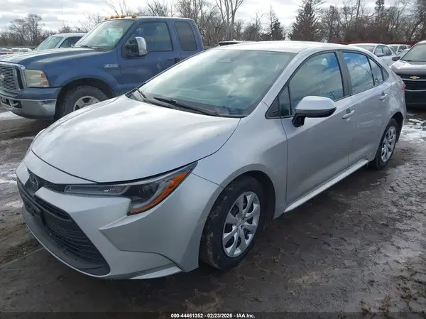 5YFB4MDE6RP187581 2024 TOYOTA COROLLA - Image 2