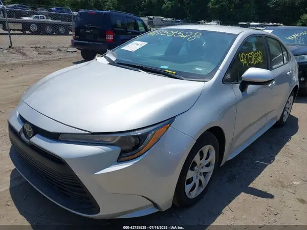 5YFB4MDE6RP191601 2024 TOYOTA COROLLA - Image 2
