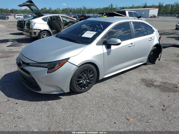 5YFB4MDE6RP193154 2024 TOYOTA COROLLA - Image 2