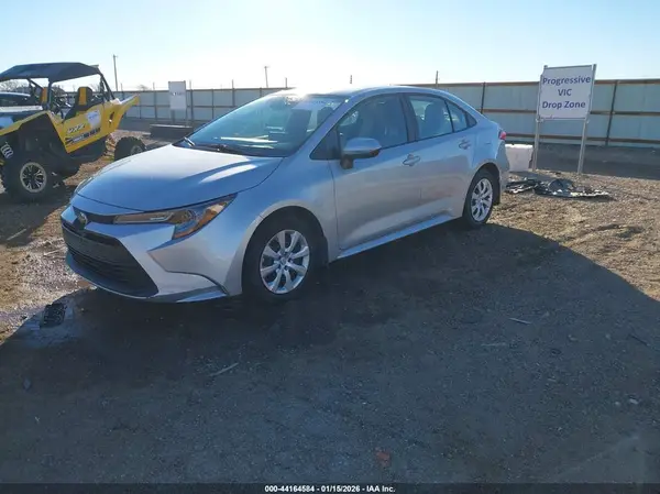 5YFB4MDE6RP228405 2024 TOYOTA COROLLA - Image 2