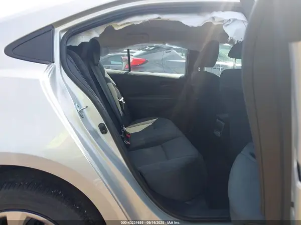 5YFB4MDE6SP245940 2025 TOYOTA COROLLA - Image 8