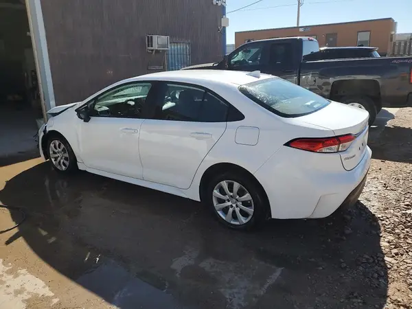5YFB4MDE6SP247588 2025 TOYOTA COROLLA - Image 2