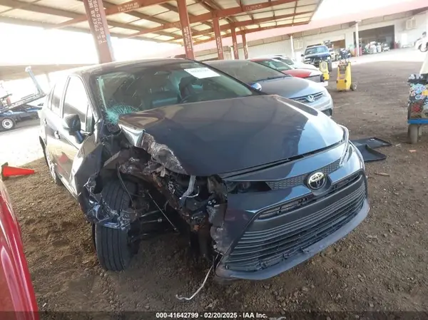 5YFB4MDE6SP252600 2025 TOYOTA COROLLA - Image 1