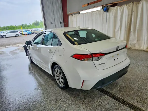 5YFB4MDE6SP254881 2025 TOYOTA COROLLA - Image 2