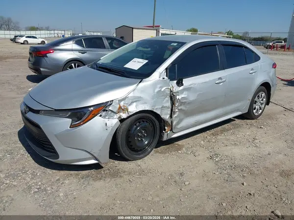 5YFB4MDE6SP256470 2025 TOYOTA COROLLA - Image 2