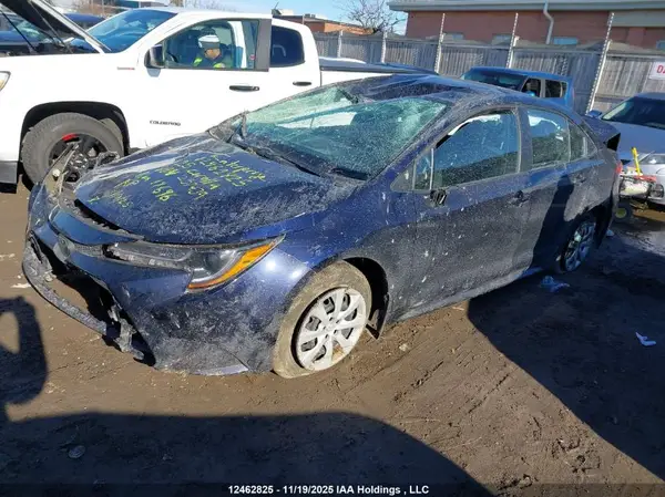 5YFB4MDE6SP257439 2025 TOYOTA COROLLA - Image 2