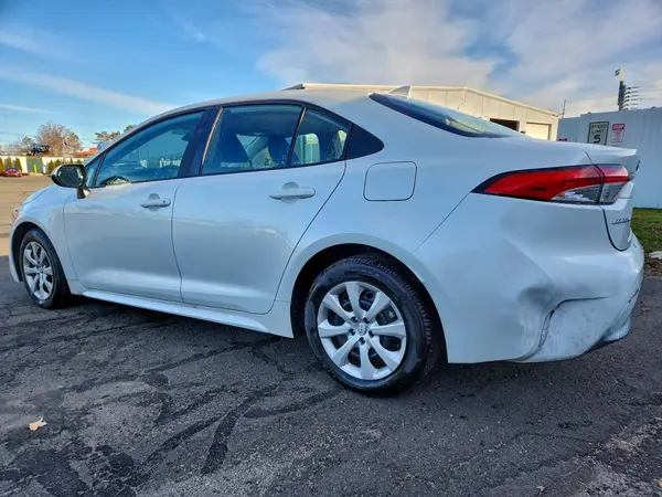 5YFB4MDE6SP258994 2025 TOYOTA COROLLA - Image 2