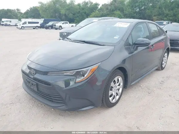 5YFB4MDE6SP259126 2025 TOYOTA COROLLA - Image 2