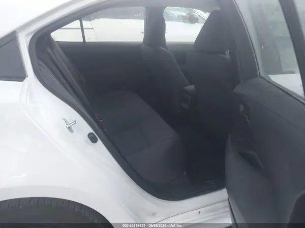 5YFB4MDE6SP263631 2025 TOYOTA COROLLA - Image 8