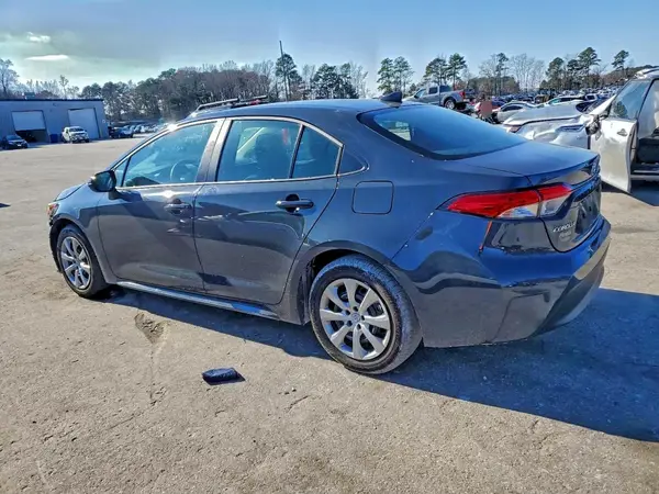 5YFB4MDE6SP266240 2025 TOYOTA COROLLA - Image 2