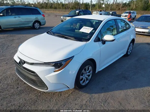 5YFB4MDE6SP267128 2025 TOYOTA COROLLA - Image 2
