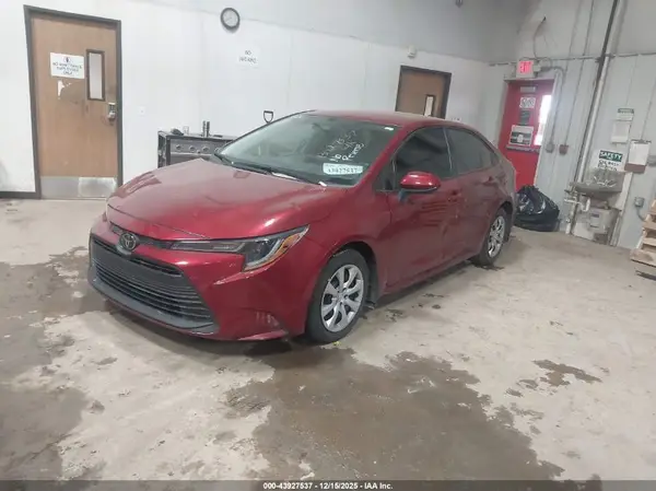 5YFB4MDE6SP282390 2025 TOYOTA COROLLA - Image 2