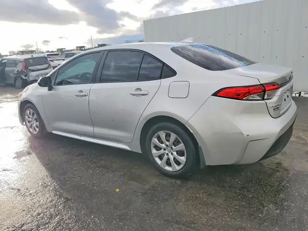 5YFB4MDE6SP285340 2025 TOYOTA COROLLA - Image 2