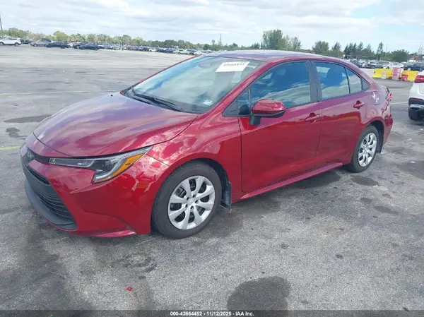 5YFB4MDE6SP295396 2025 TOYOTA COROLLA - Image 2