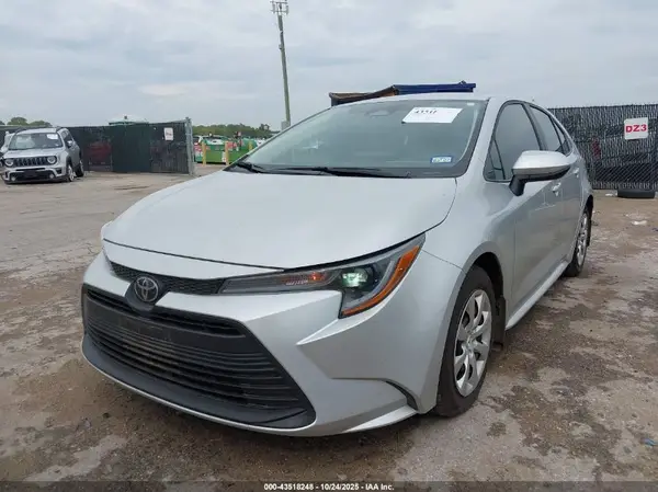 5YFB4MDE6SP318658 2025 TOYOTA COROLLA - Image 2