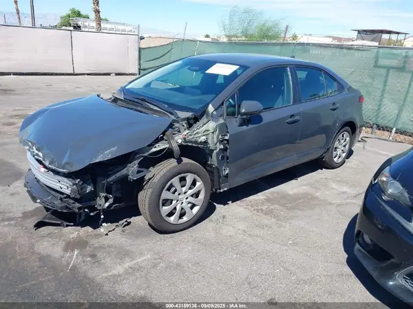 5YFB4MDE6SP321351 2025 TOYOTA COROLLA - Image 2