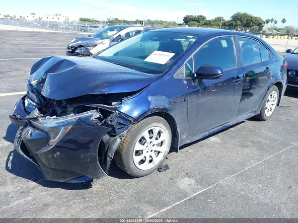 5YFB4MDE6SP324654 2025 TOYOTA COROLLA - Image 2