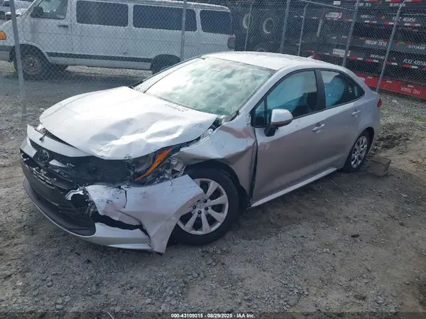 5YFB4MDE6SP347822 2025 TOYOTA COROLLA - Image 2