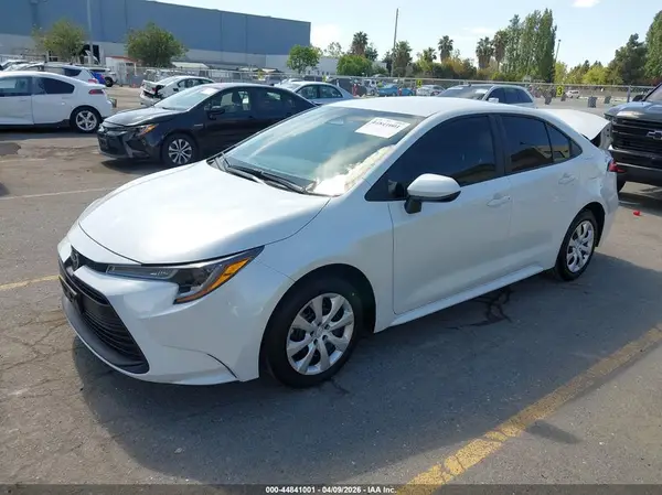 5YFB4MDE6SP349022 2025 TOYOTA COROLLA - Image 2