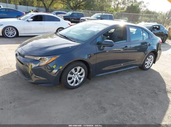 5YFB4MDE6SP350722 2025 TOYOTA COROLLA - Image 2