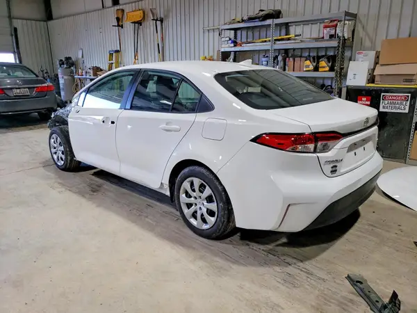 5YFB4MDE6TP381048 2026 TOYOTA COROLLA - Image 2