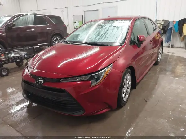 5YFB4MDE7PP001477 2023 TOYOTA COROLLA - Image 2