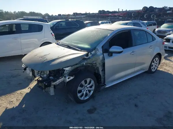 5YFB4MDE7PP014942 2023 TOYOTA COROLLA - Image 2