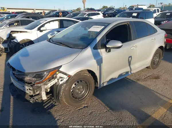 5YFB4MDE7PP033023 2023 TOYOTA COROLLA - Image 2