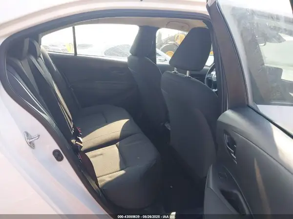 5YFB4MDE7PP064952 2023 TOYOTA COROLLA - Image 8