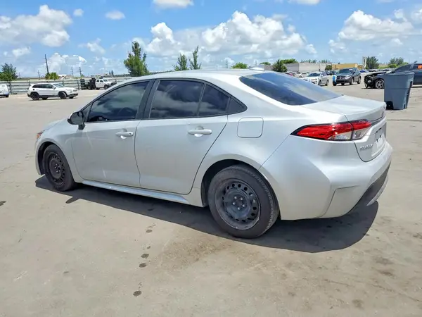 5YFB4MDE7RP095928 2024 TOYOTA COROLLA - Image 2