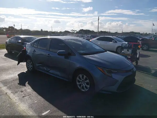 5YFB4MDE7RP103462 2024 TOYOTA COROLLA - Image 1
