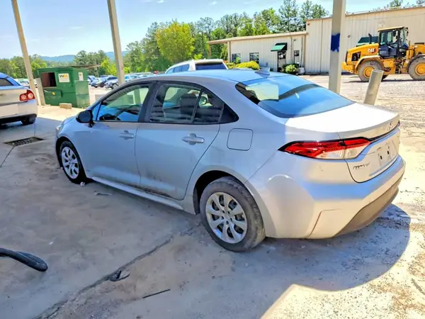 5YFB4MDE7RP103722 2024 TOYOTA COROLLA - Image 2